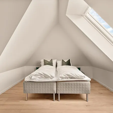 Panorama - View In L 2-bedroom Bergen